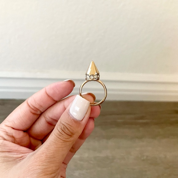 Missguided Jewelry - Gold rhinestone point ring 6/6.5